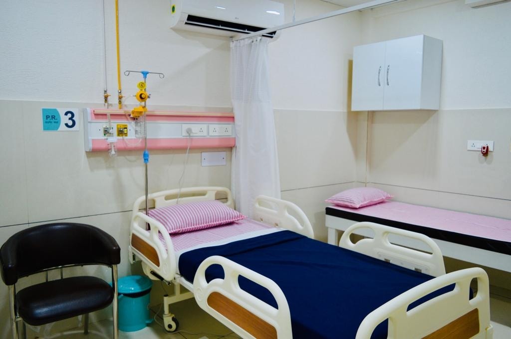 Private ward room with modern amenities